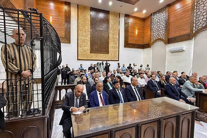 Atef Najib presencia su sentencia a muerte