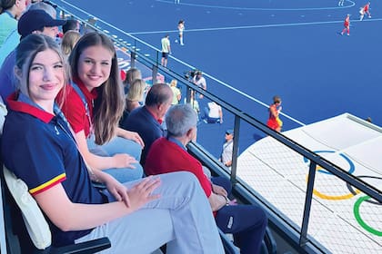Atentas a la selección española femenina de
hockey en el partido ante Reino Unido.