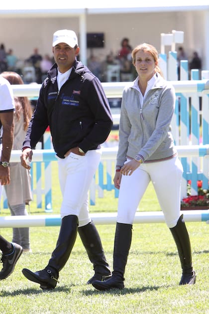Athina Roussel Onassis, única heredera del imperio, junto a quien fuera su marido durante once años, Álvaro de Miranda Neto, en un torneo de salto en Madrid, en 1914 (se casaron en 2005 y se separaron en 2016).
