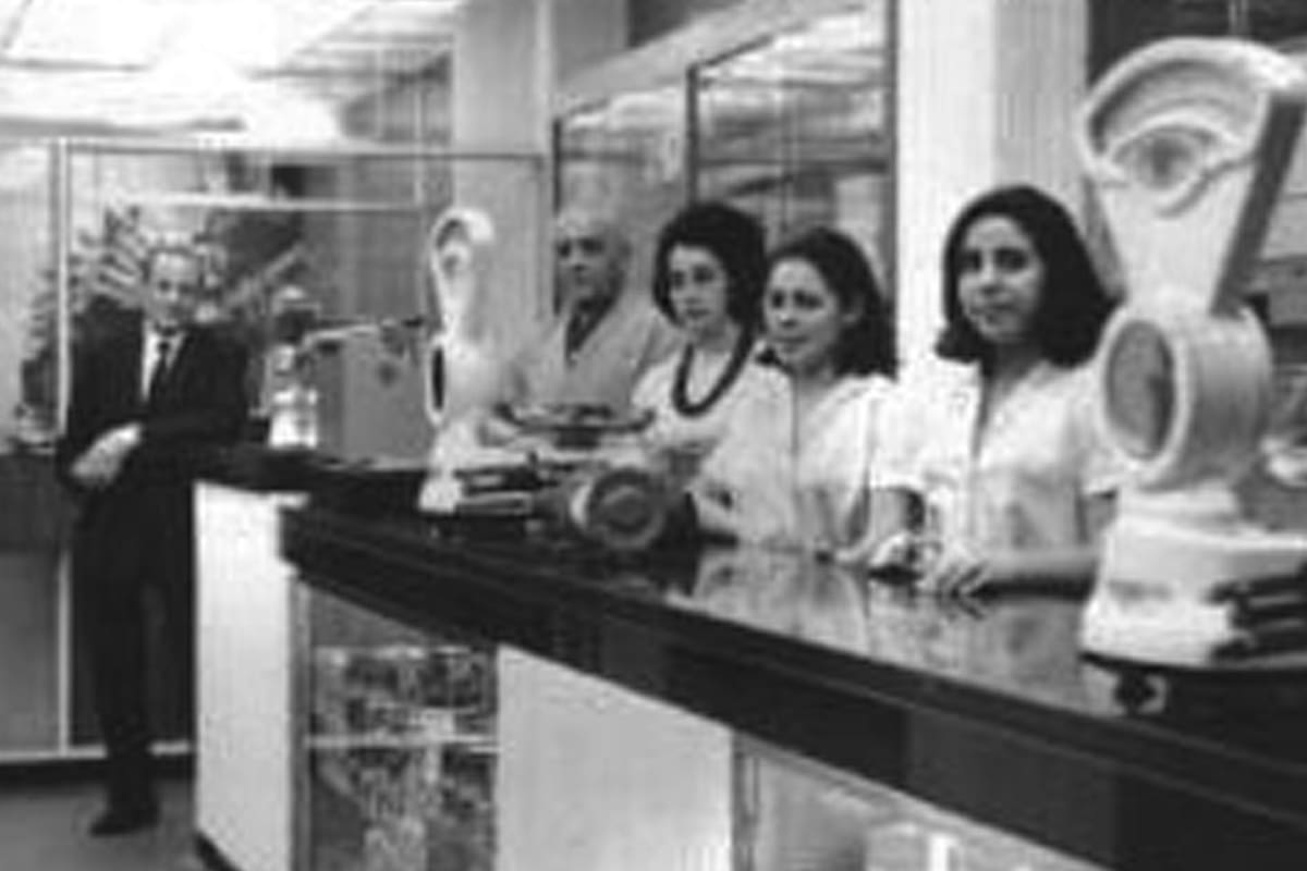 Atilano, Paulino y Justa en Casa Martínez