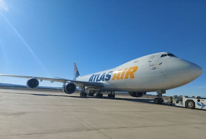Atlas Air, Inc. es una aerolínea de carga y de vuelos chárter para pasajeros con sede en Purchase, Nueva York