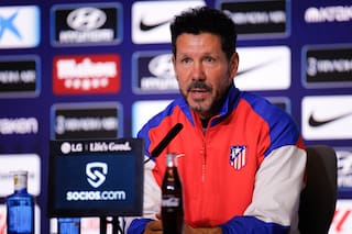 Atlético de Madrid "ha tomado una decisión" con Julián, recuerda Simeone