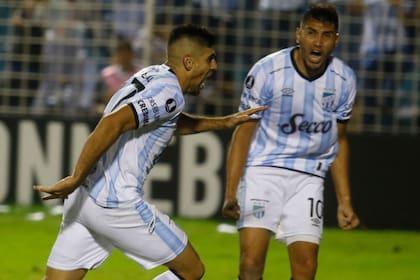 Atlético Tucumán, en el último partido ante Peñarol por la Copa LIbertadores
