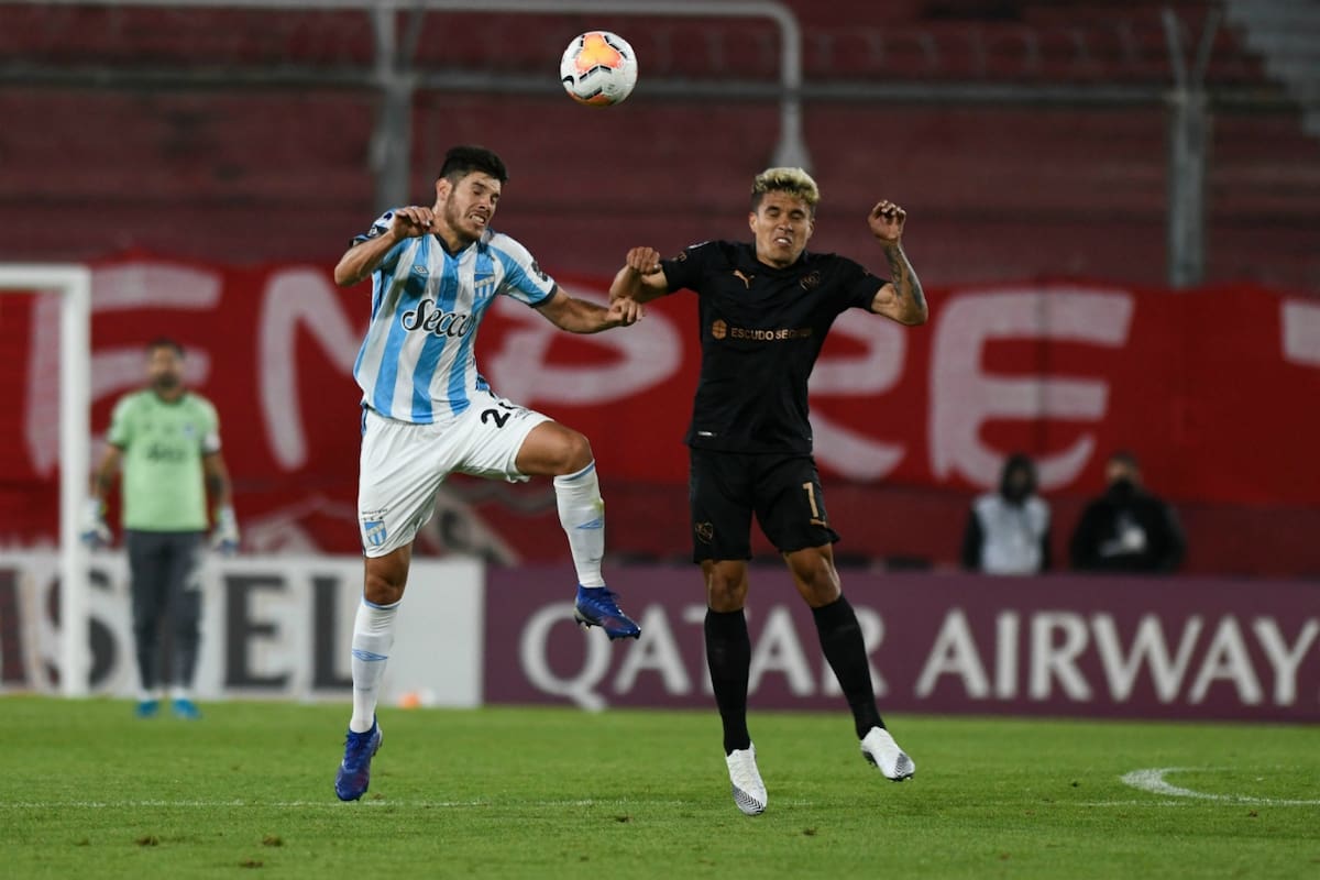 Atlético Tucumán-Independiente disputan el choque de vuelta por los 16 avos de Copa Sudamericana
