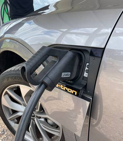 Audi e-tron 55 conectado