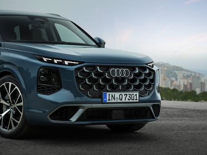 Audi presentó la tercera generación del Q7, su SUV grande