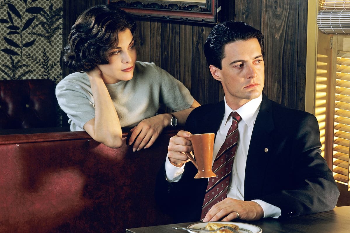 Audrey Horne (Sherilyn Fenn) y Special Agent Dale Cooper (Kyle MacLaughlin) en Twin Peaks