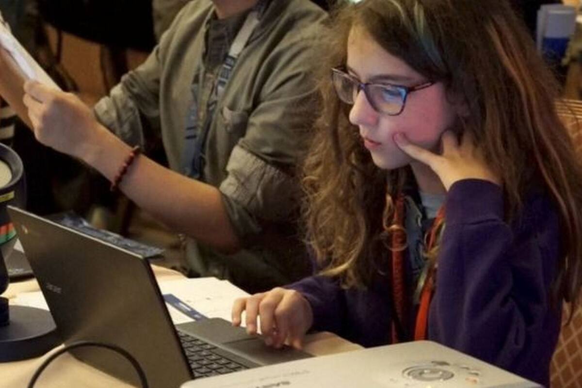 Audrey Jones logró vulnerar el sistema en solo 10 minutos