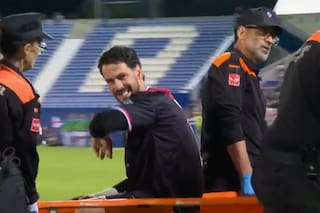Batalla salvó a Rayo Vallecano, se lesionó en la jugada y salió llorando