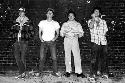 Aukerman, Lombardo, Navetta y Stevenson: la formación clásica de The Descendents