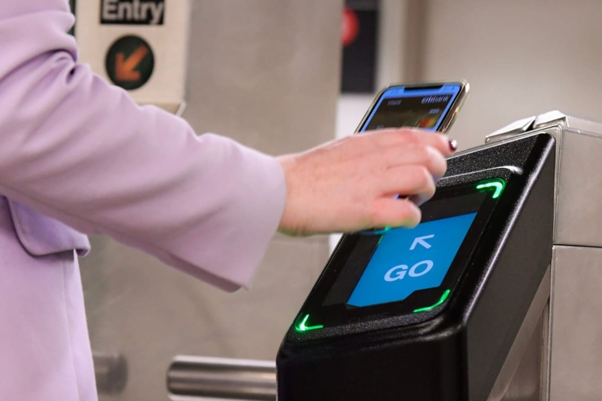 Aumenta la tarifa del Metro y autobús en Nueva York por decisión de la MTA (Archivo)