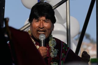 Aumentan a seis los muertos por explosiones en unidad militar en Bolivia