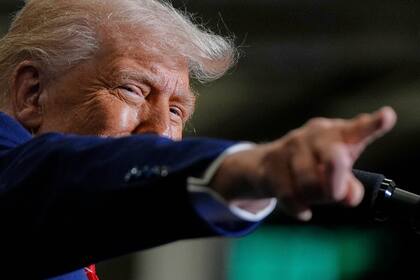 Aumento de aranceles al acero pondría en riesgo promesa de Trump de bajar precios de alimentos