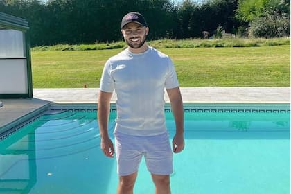 Aunque asegura tener una gran fortuna, existieron pruebas que corroboran el engaño.