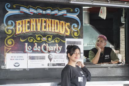 Aunque "Charly" ya falleció, la parrilla mantuvo a varios de los empleados de siempre