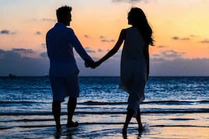 Aunque el amor se activa en el cerebro, tiene manifestaciones físicas claras en el resto del cuerpo (Foro de carácter ilustrativo: PEXELS)