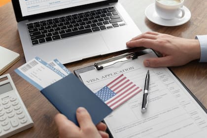 Aunque el trámite se puede hacer normalmente, EE.UU. no emitirá la visa mientras se mantenga la suspensión