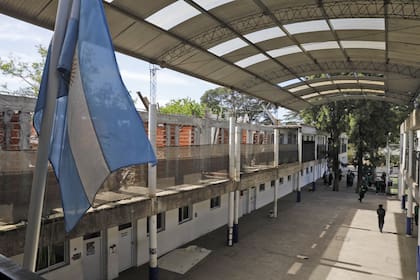 Aunque inician consultas con las autoridades educativas bonaerenses, los colegios aún no tienen respuestas