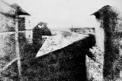 Aunque la calidad de la imagen no es muy buena, la Vista desde la ventana en Le Gras es histórica para la humanidad
