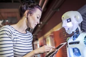 Aunque la inteligencia artificial puede hacer muchas cosas mejor que los seres humanos, hay características que no podrá copiar