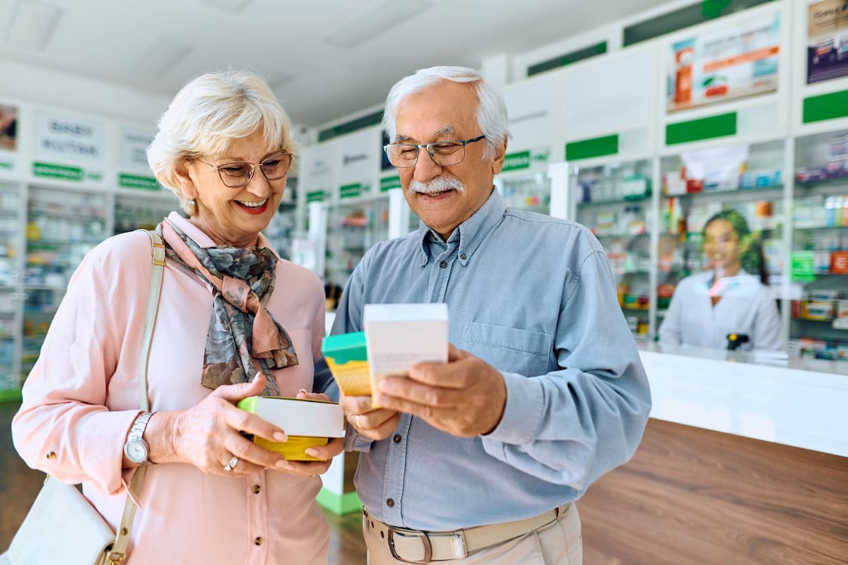Aunque las vitaminas pueden obtenerse a través de los alimentos, muchas personas son propensas a necesitar suplementos (imagen ilustrativa)