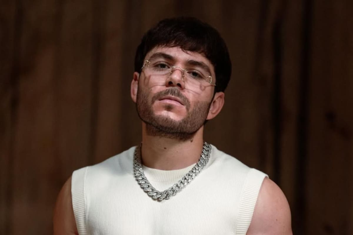 Aunque no hay confirmación oficial por parte del artista ni de las autoridades migratorias, medios especializados señalan la revocación del documento. Foto: Instagram @titodoublep