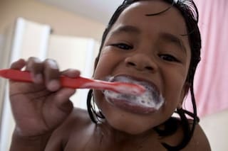 Por qué cepillarte los dientes es bueno para tu cerebro