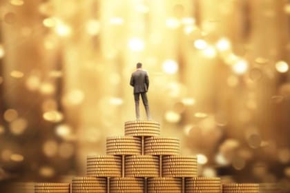Aunque, según Johnson, solo hay seis formas de hacerse rico, mantenga su dinero cuidando sus gastos e invirtiendo