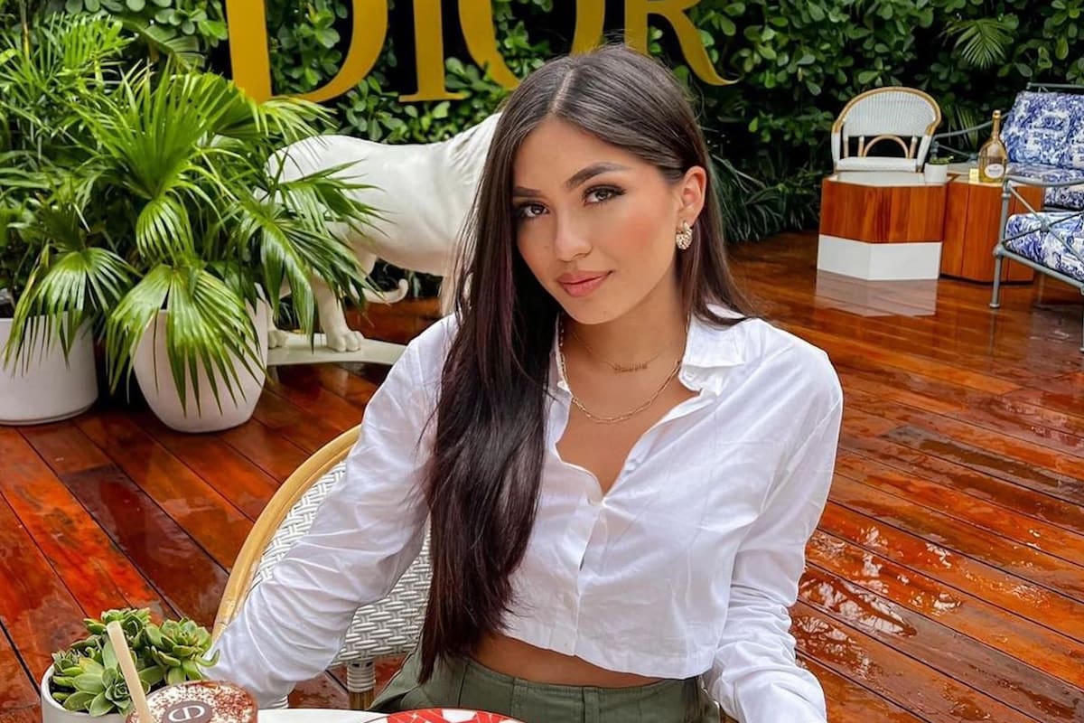 Aunque su negocio aún es pequeño, la joven colombiana comparte el orgullo de sus logros