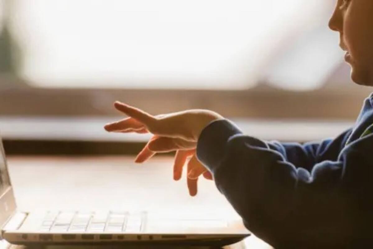 Aunque tiene una oferta de empleo, no podría trabajar hasta que cumpla 14 años, como establece la legislación rusa