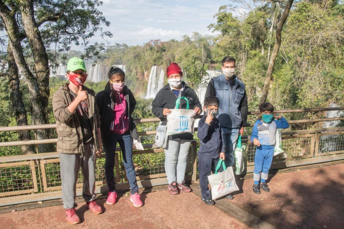 Aunque vive a pasos de las Cataratas Gavidia Sánchez nunca había podido visitar el Parque Nacional Iguazú. Su sueño se hizo realidad con la apertura para residentes y aprovecho para ir con su familia
