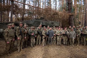 Aunque Zelensky está alto en las apuestas, es difícil que le entreguen el premio al presidente de un país en guerra