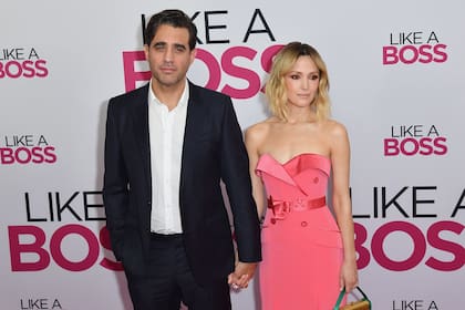 Australian actress Rose Byrne (R) and US actor Bobby Cannavale attend the world premiere of "Like A Boss" at SVA Theater on January 7, 2020 in New York City. (Photo by Angela Weiss / AFP)