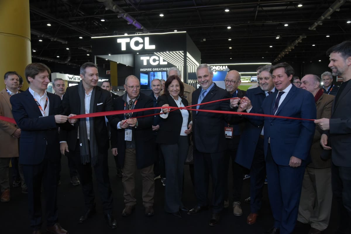 Autoridades de Electronics & Home, funcionarios y referentes de las principales cámaras del sector participaron de la apertura oficial de la feria.