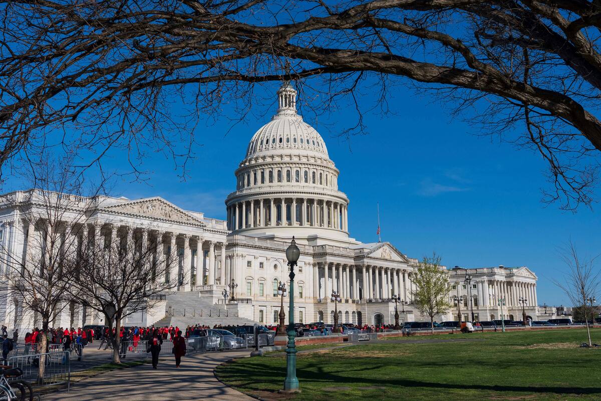 Autoridades en Washington, bajo críticas tras enorme fuga de aguas residuales