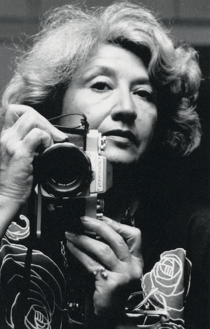 Autorretrato de Sara Facio