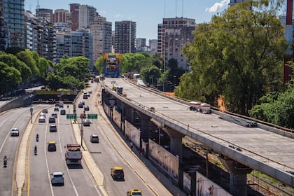Av. del Libertador, junto al viaducto del Mitre (estará listo en 2019)