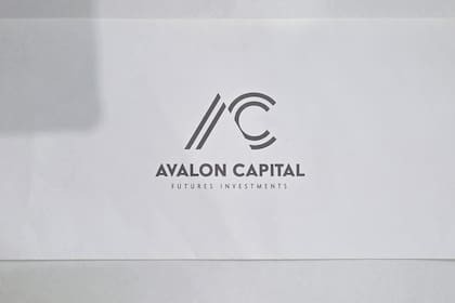 Avalon Capital Futures Investments, la firma de los dos sospechosos