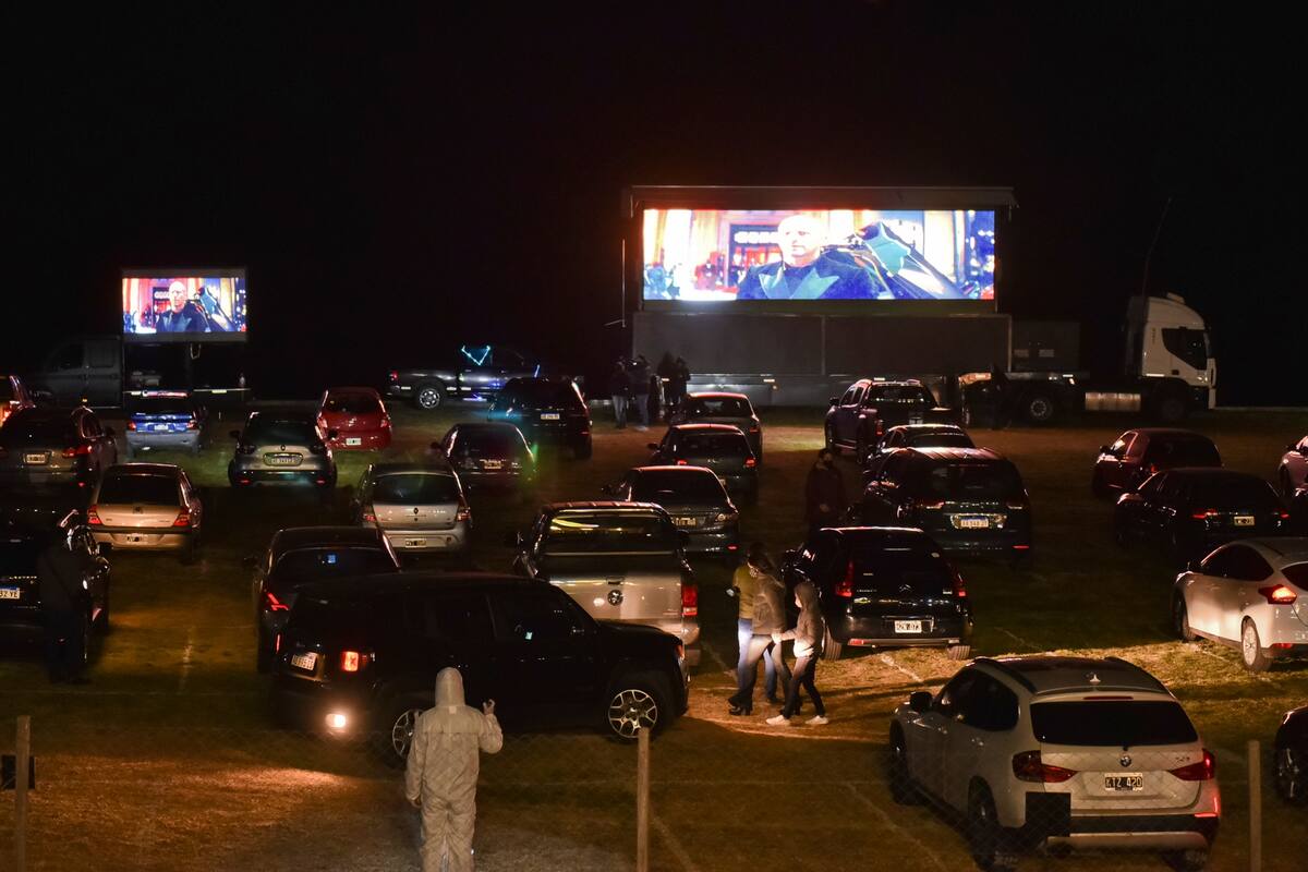 Avant Premiere del Auto Cine de San Isidro
