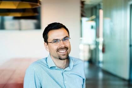 Avast toma nota de la crisis de seguridad de la internet de las cosas y lanza Omni, para proteger el hogar; en la foto, Ondrej Vlcek, director ejecutivo de la compañía