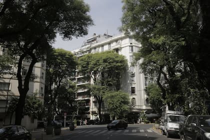 La avenida Coronel Díaz, una de las más elegantes de la ciudad de Buenos Aires