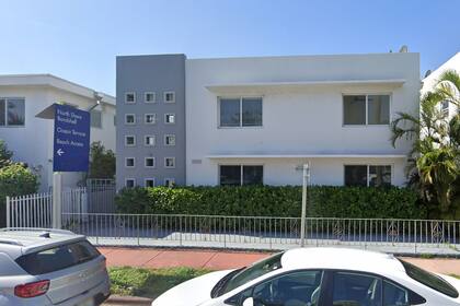 Avenida Harding 7330, en Miami, donde vivía la mujer argentina que murió a causa de las puñaladas que recibió el lunes por la tarde