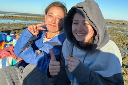 Avert y Ava, tras ser rescatadas