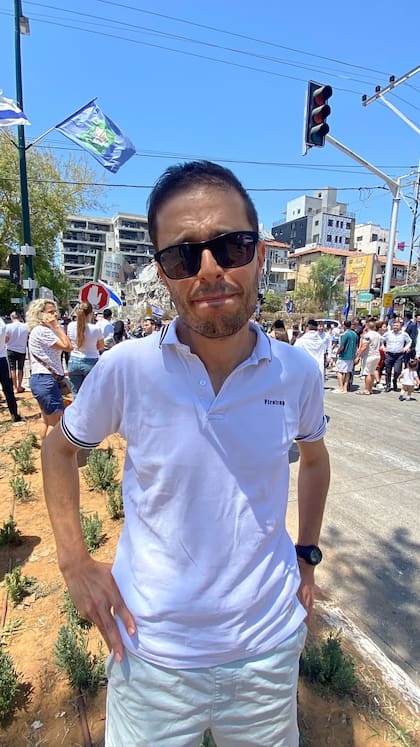 Aviv