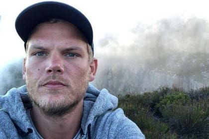 Avicii en Sudáfrica en un selfie que publicó en su cuenta de Instagram en enero de 2018