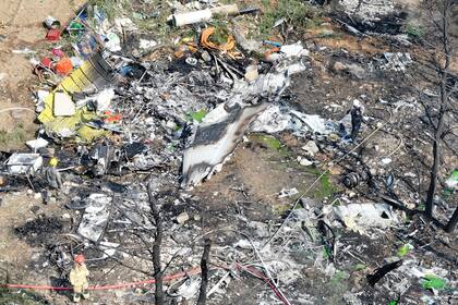 Avión de patrulla de la Marina surcoreana se estrella en el sur del país