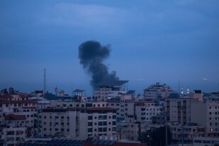 Aviones israelíes atacaron varios objetivos en el norte y centro de Gaza