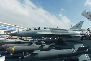 AVIONES; PAC JF-17 ; CHINA; política; AViones JF-17