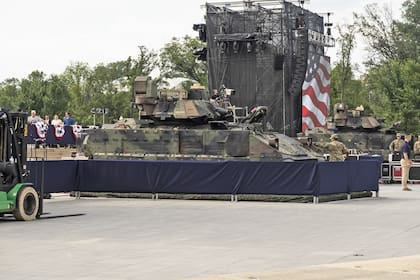 Aviones, tanques y armas pesadas, un 4 de julio a la medida de Trump