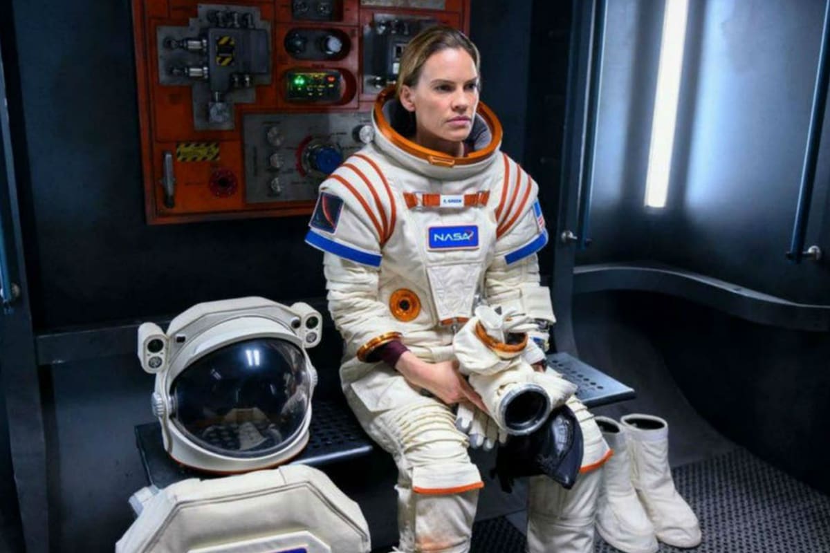 Away, uno de los estrenos del mes en Netflix